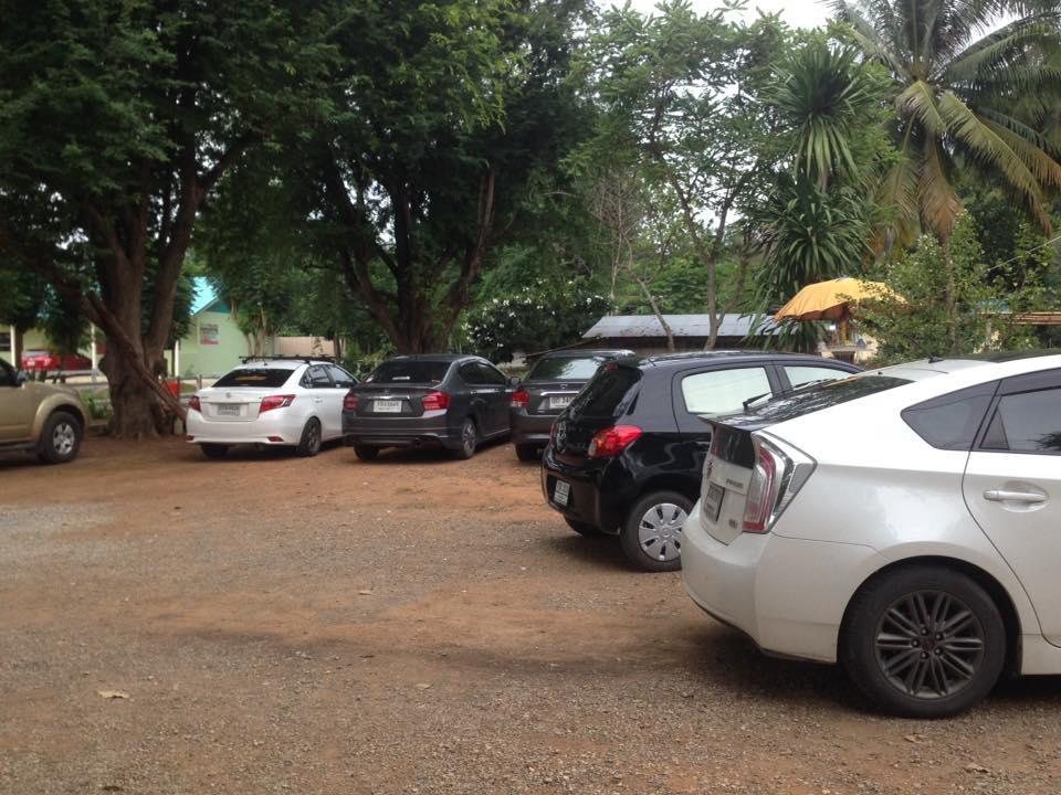 Yayee Homestay Sai Yok Extérieur photo
