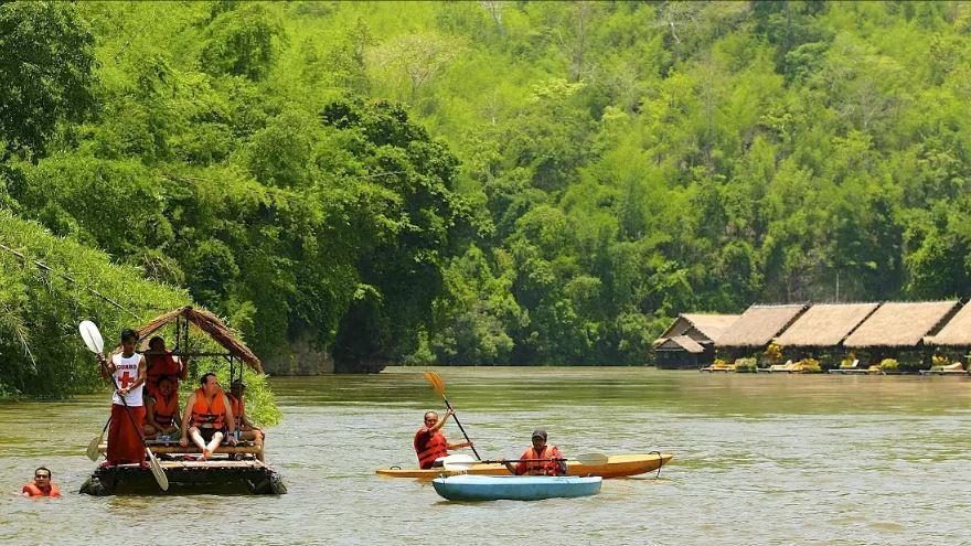 Yayee Homestay Sai Yok Extérieur photo